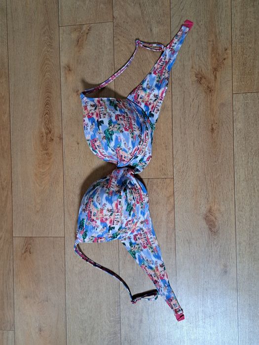 Верх від купальника бюстгальтер