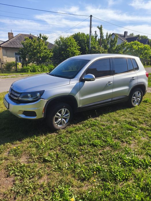 Volkswagen Tiguan 2012 VIN WVGBV7AX1DW543354 фото оголошення 7 з 10