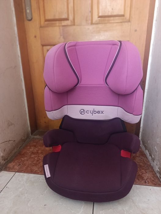 Продам автокрісло Cybex Solution X-Fix