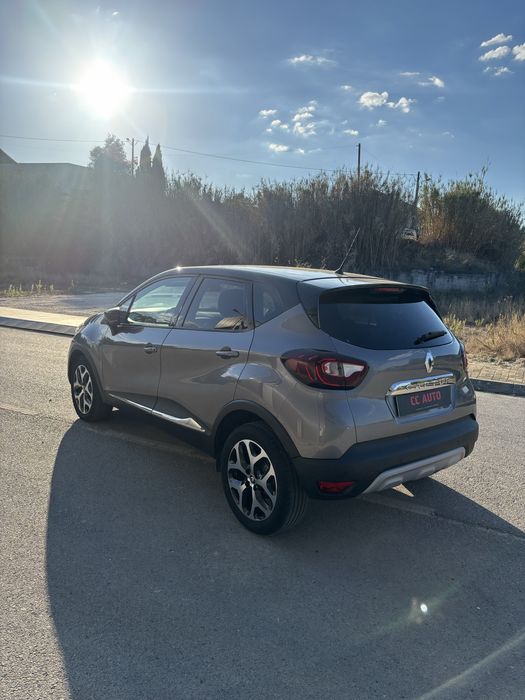 Renault Captur.