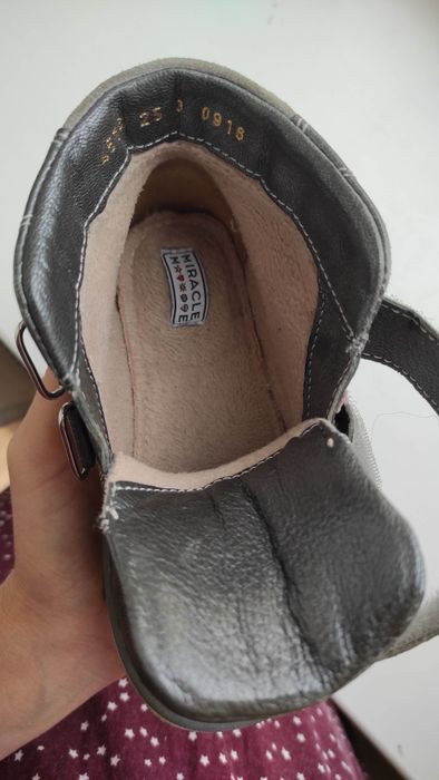 Демисезонные КОЖАНЫЕ ботинки на флисе, 25 размер