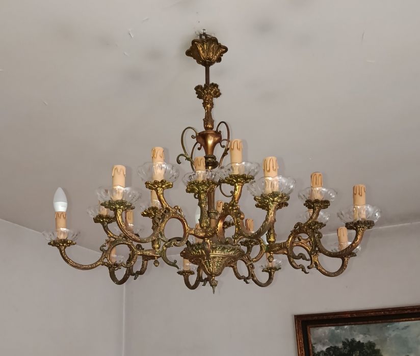 Lustre de teto antigo  bronze