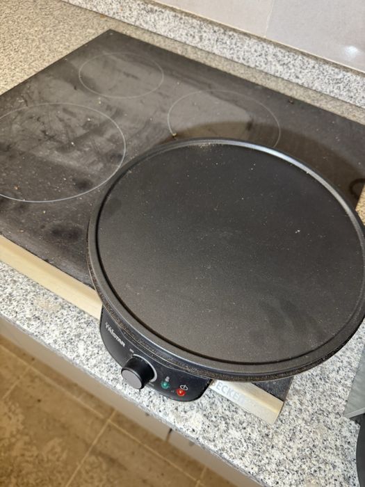 Maquina de Cafe e Crepeira