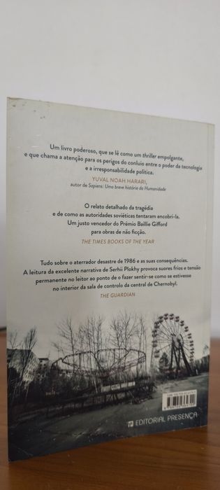 Livro "Chernobyl"