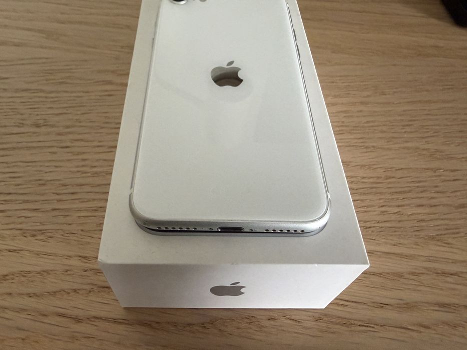 iPhone SE 2020 White 64 GB