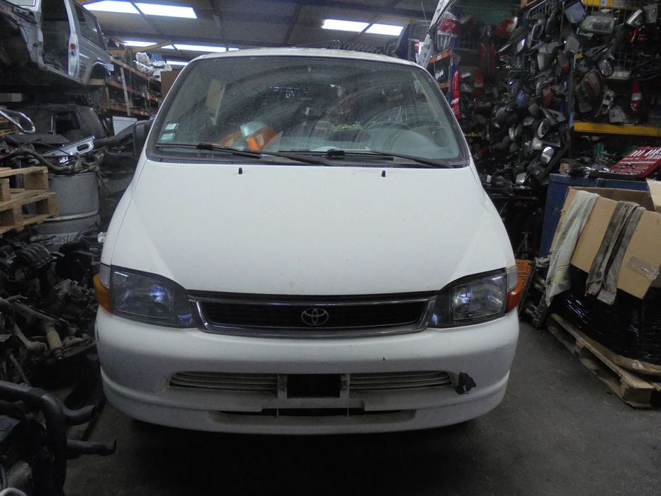 TOYOTA HIAC PARA PEÇAS