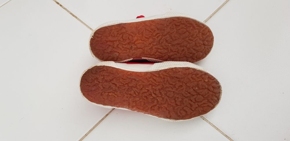 Sapatilhas ellesse 22