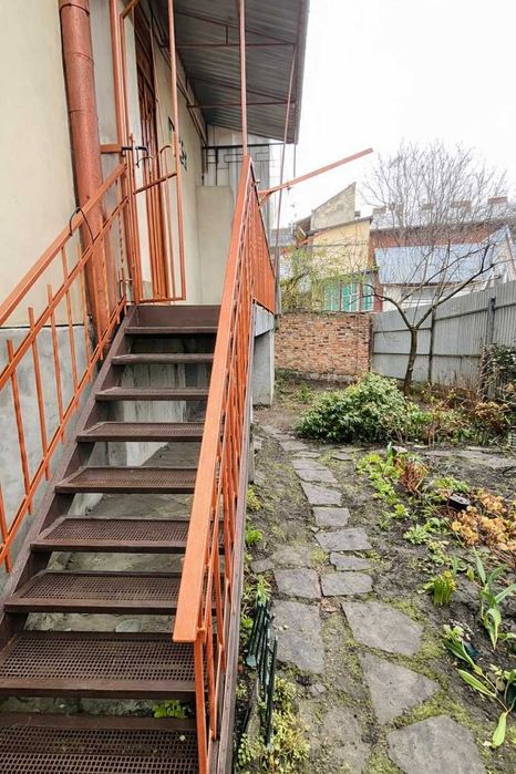 Продаж квартири на вул. Опільського