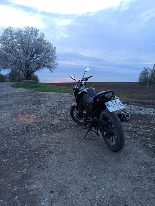 Мотоцикл Spark SP200 R 28