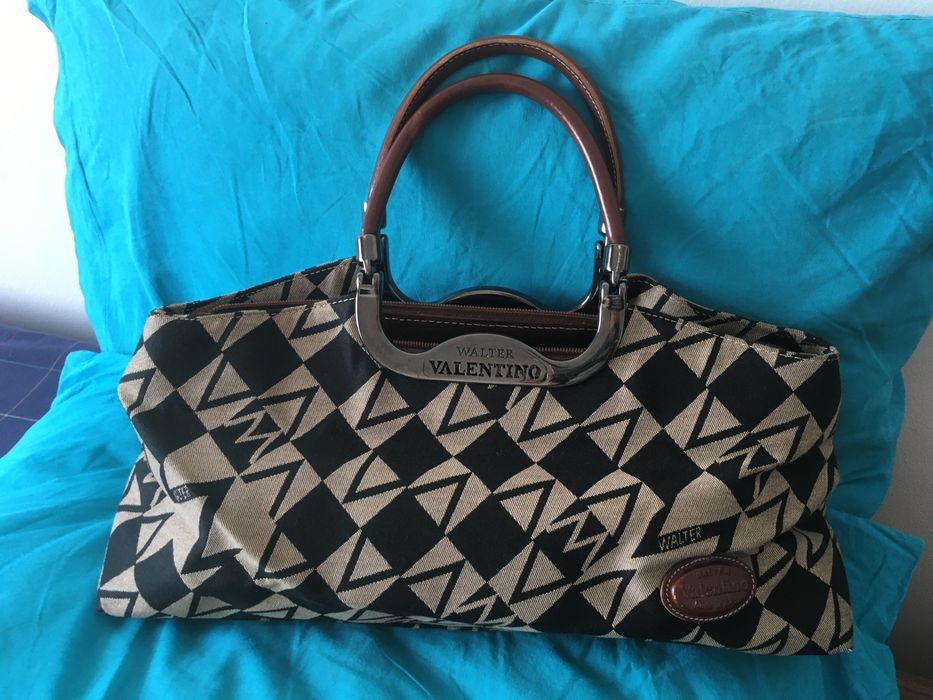 Mala Valentino - preta / bege e castanha