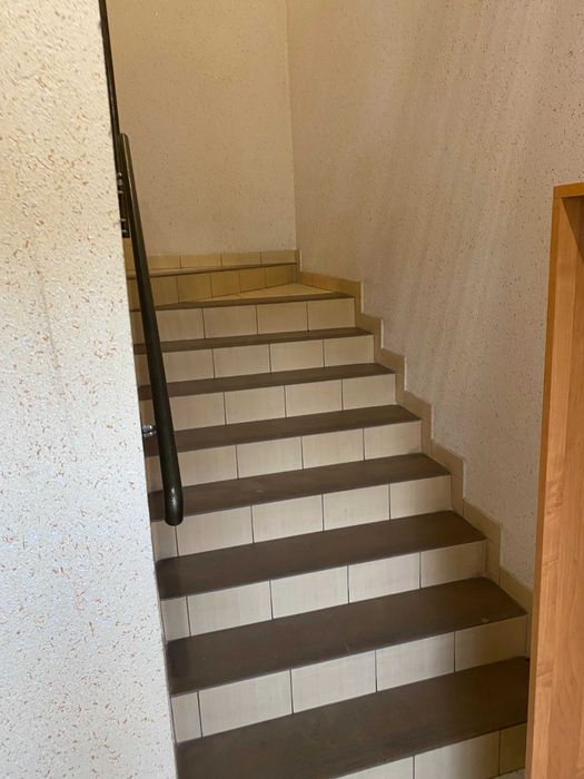 Budynek handlowo-usługowy w centrum Glinojecka przy trasie S60
