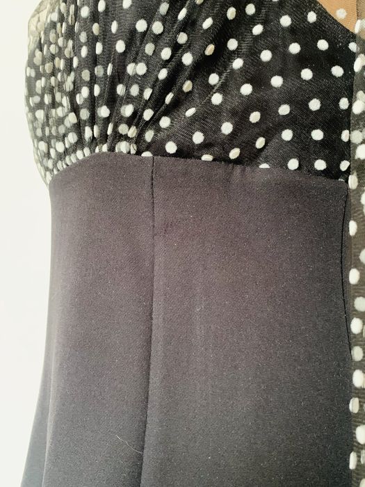 Чорна сукня (плаття в горошок) коктельне