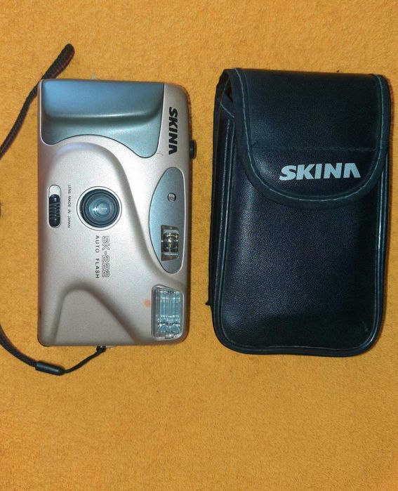 Фотоаппарат плёночный SKINA SK-222  Япония