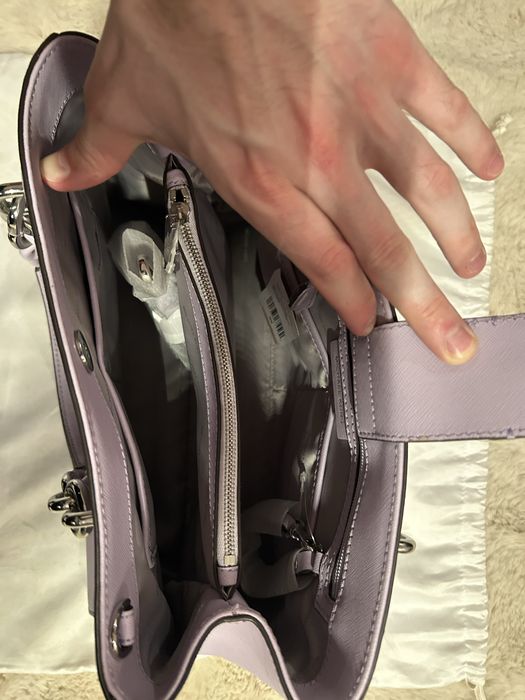 Michael Kors оригінал нова купувалась за 178 доларів