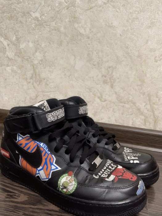 Кросівки Supreme