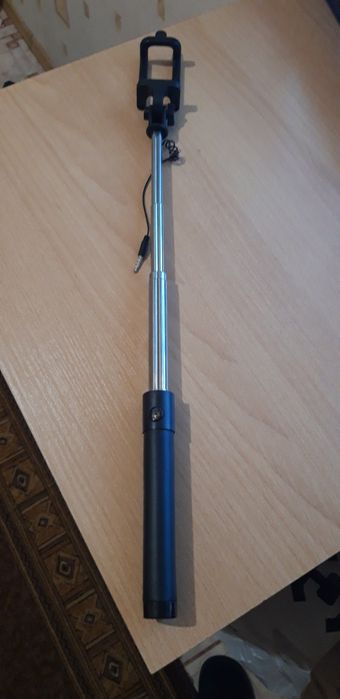 Селфи палка           .