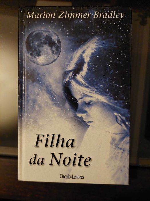 Marion Zimmer Bradley - Filha da Noite