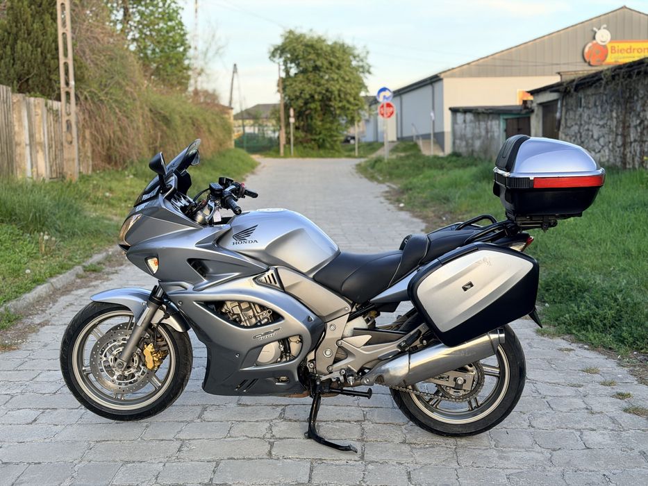 Honda CBF 1000 ABS niski przebieg