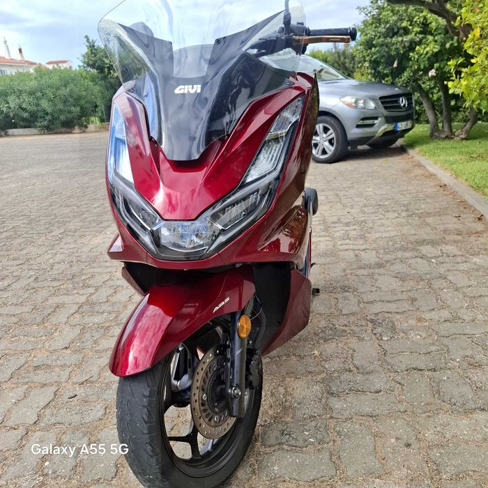 PCX 2023 , alugo para regiao do algarve.