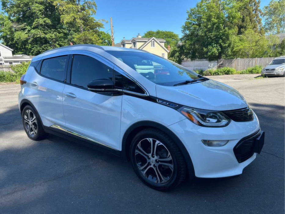 Chevrolet Bolt Ev      2020