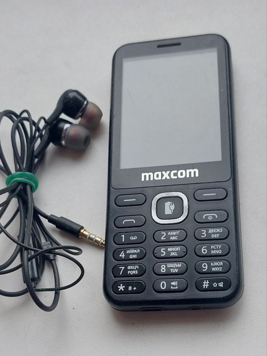 Maxcom mm814 мобільний Sigma dual sim