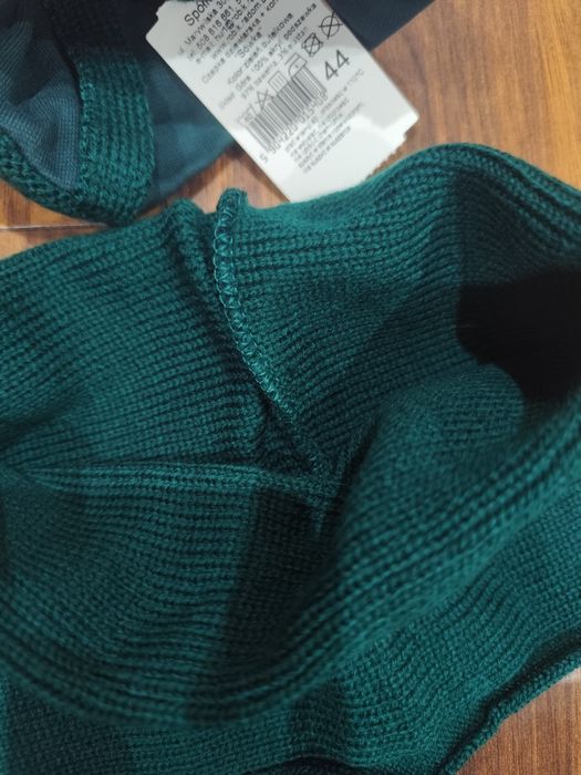 Nowy zestaw czapka+komin, r. 44, polski producent