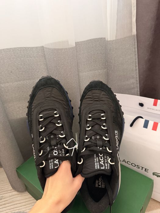 Кросівки Lacoste