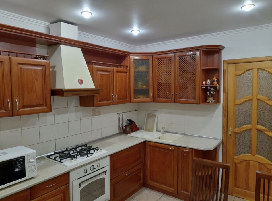 Продам 3х ком кв пр.Юбилейный  Хортицькой р-н