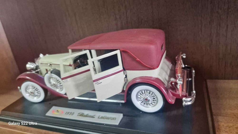 Машинки колекційні