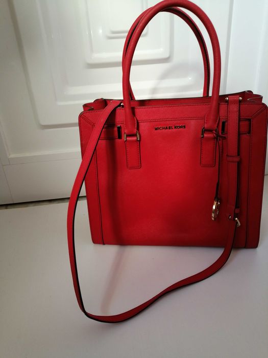 Mala Michael Kors vermelha