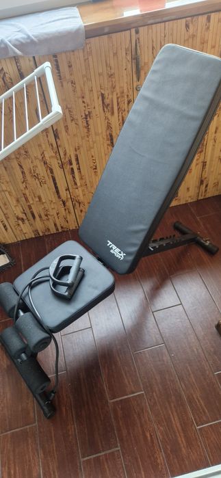 Скамья для тренировок.очень крутая  .