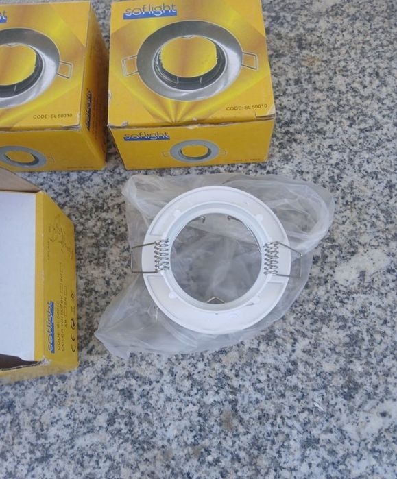 Focos  de  tecto