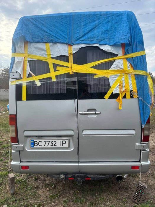 Автобус Mercedes Sprinter