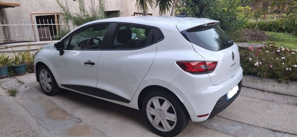 Renault clio  bi-fuel  GPL