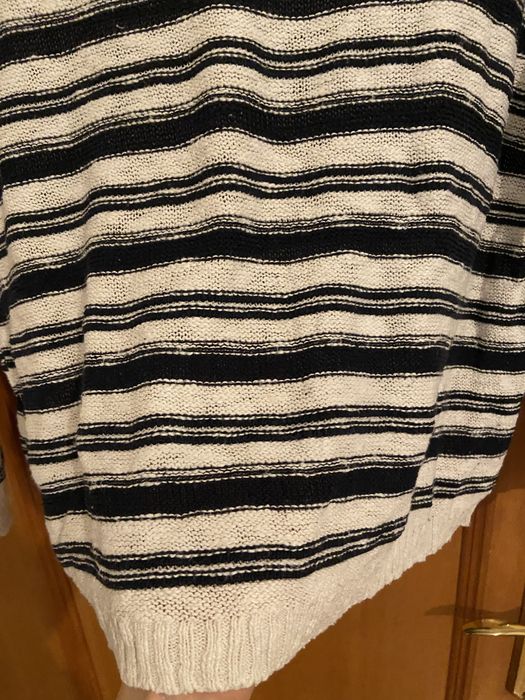 Camisola de malha às riscas - Stradivarius