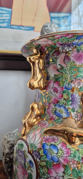 Chiński wazon z porcelany w stylu Famille Rose lub Rose Canton antyk