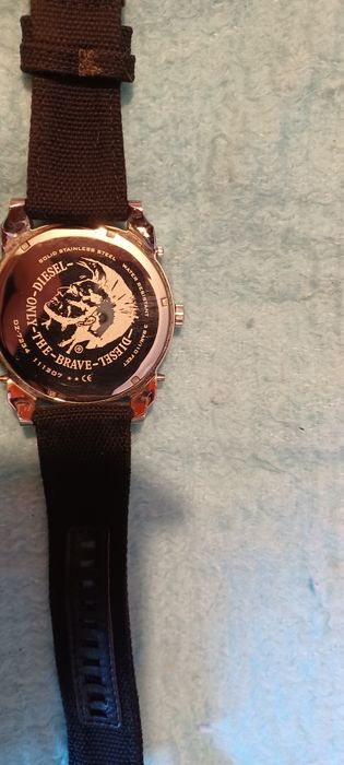 Relógio DIESEL Cronógrafo IDZ7234 - Silver OVERSIZE YELLOW