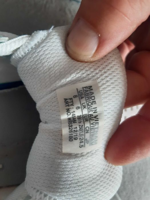 Buty adidasy sportowe tenis Wilson jak nowe
