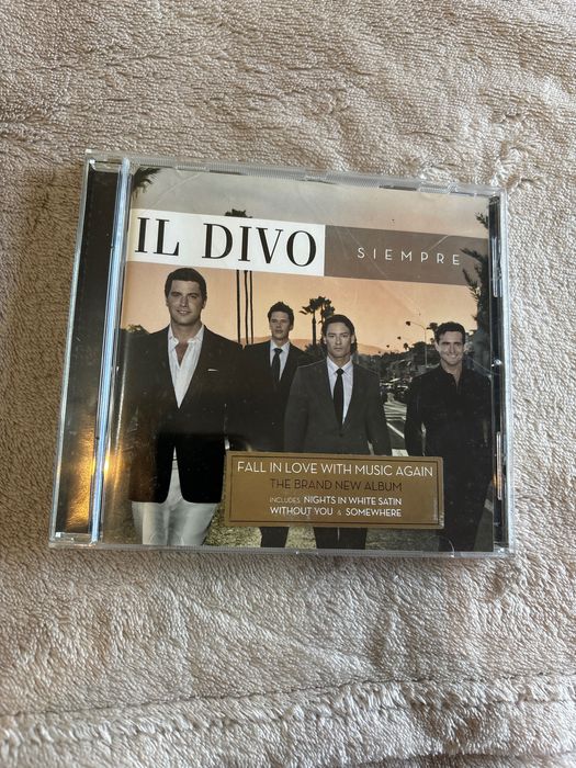 CD de música IL Divo Siempre