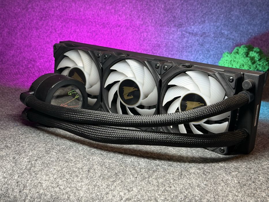 СРО Gigabyte Aorus Waterforce X 360 з дисплеєм ARGB Black AM4/AM5/1200