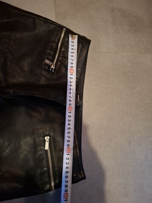 Spodenki roz. 36 Mango