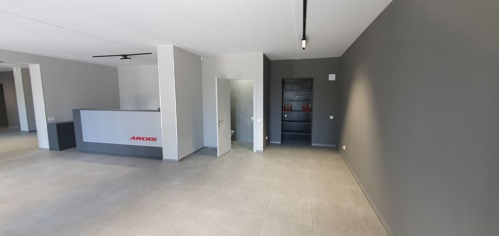 Оренда приміщення 110м2 Вишгород комерційна ,шоурум, студія, фасад