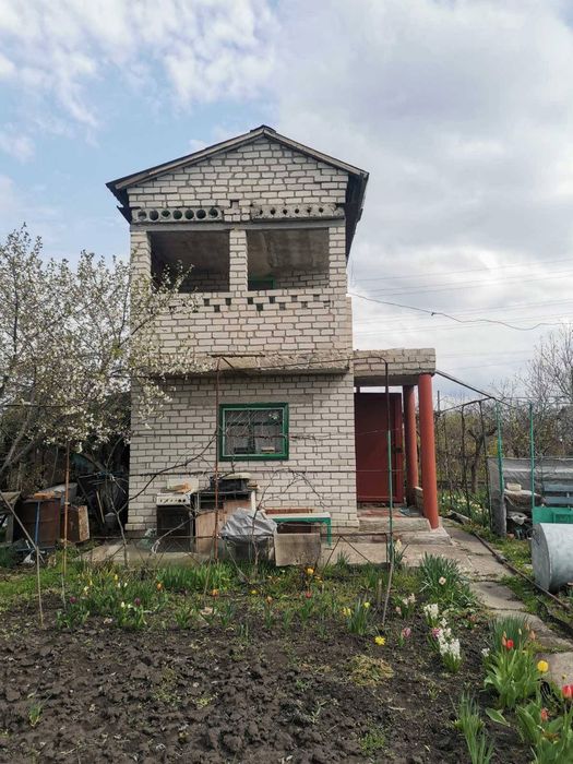 Продам дачу в громаді «Урожай», розташовану в Редутах