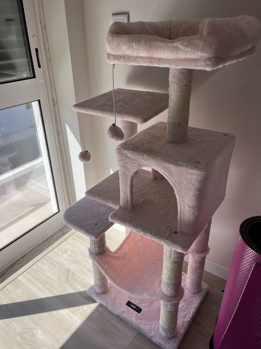 Arranhador / alcofas para gata