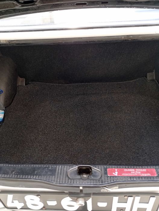 Mercedes W 123 300D