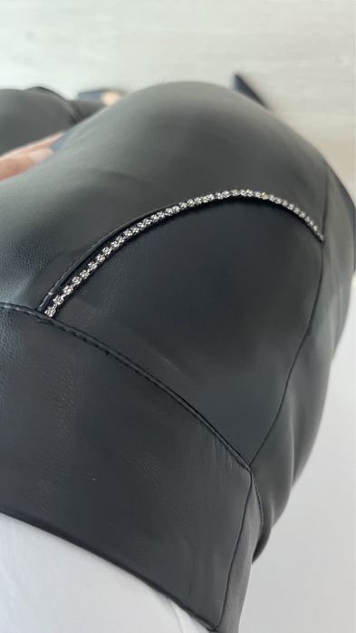 Chaos Legginsy NEGRO CRYSTAL S skórzane skóra