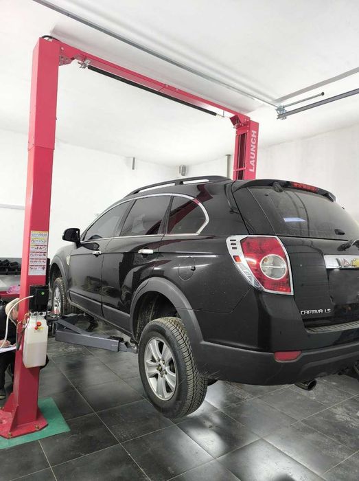 Автомобільний підйомник 2-х стійковий 4т 380В LAUNCH