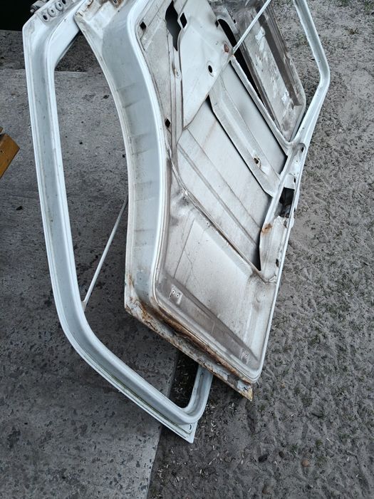 Двері під редакцією