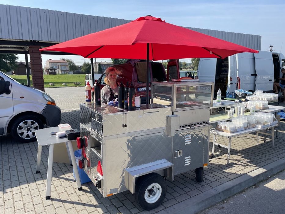 Przyczepa gastronomiczna z N.Jorku sanepid  hot dog hamburger kiełbasa karkówka gril