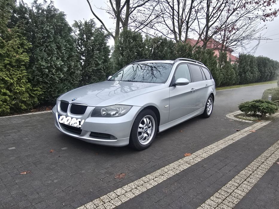 Bmw e91 2.0d m47 Navi cupholdery